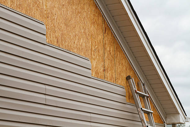 Professional Fiber Cement Siding technician working in Windsor, PA